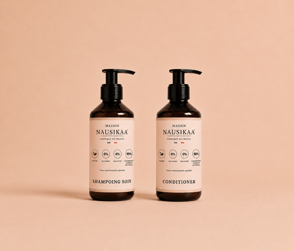 Duo Hydratation | Shampooing & Conditionneur Hydratants - Maison Nausikaa L'élixir du soin capillaire Duo Hydratation | Shampooing & Conditionneur Hydratants → hyper précis (le plus important) * → ajoute le mot - clé SEO (shampoing, masque, etc.) * Maison Nausikaa L'élixir du soin capillaire
